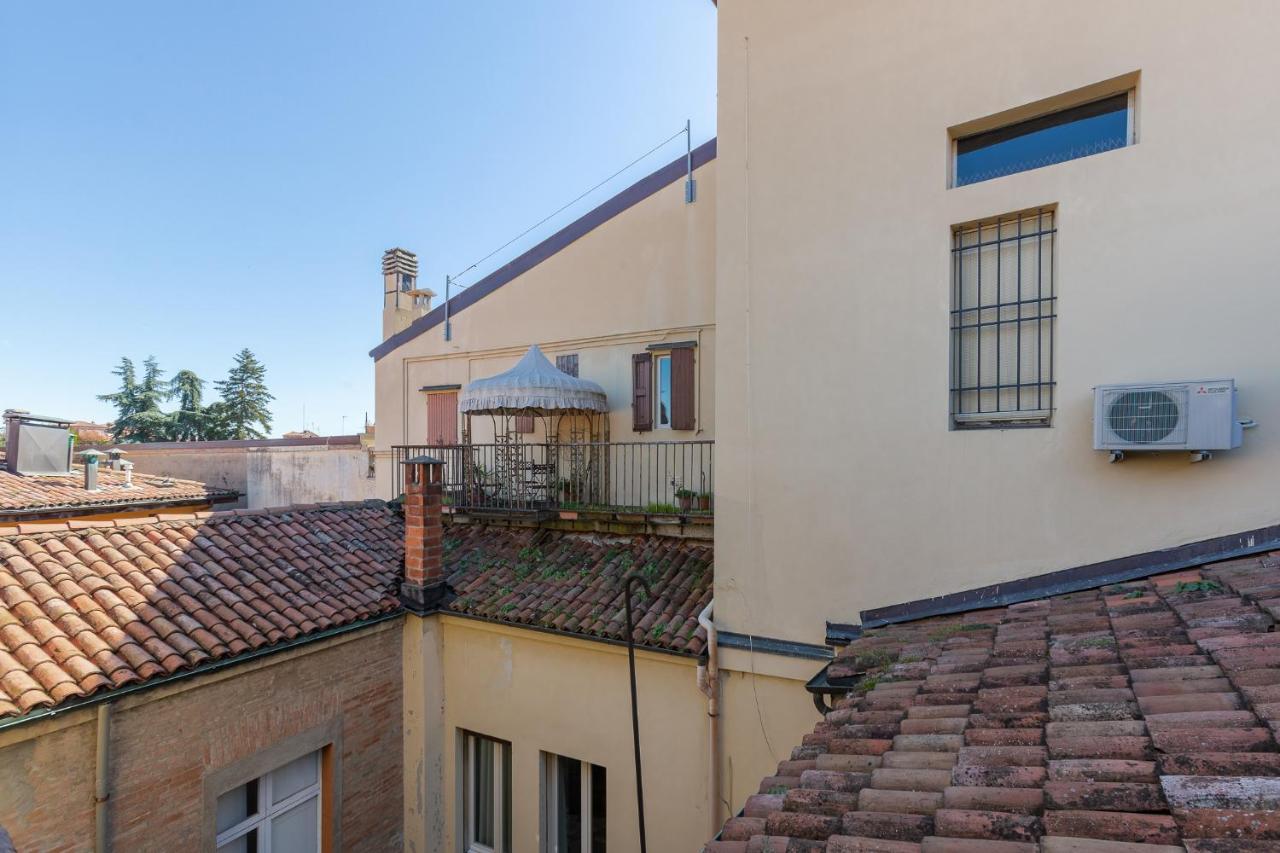 Bologna Santo Stefano Art & Design Apartment Luaran gambar